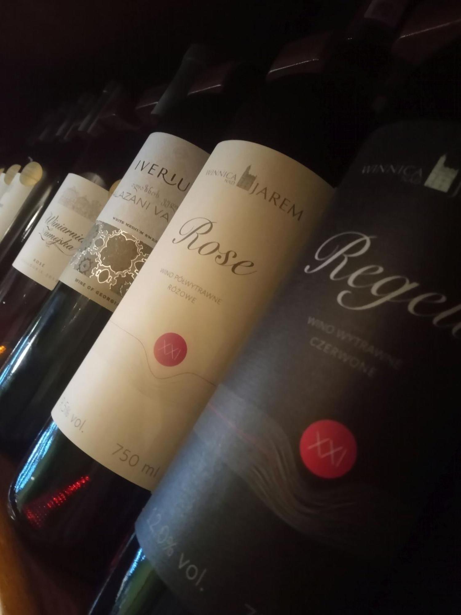 科罗纳酒店 桑多梅日 外观 照片